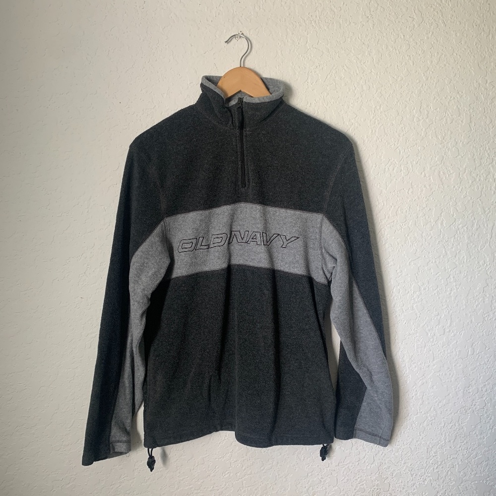 Old Navy Gray Quarter Zip Sweater